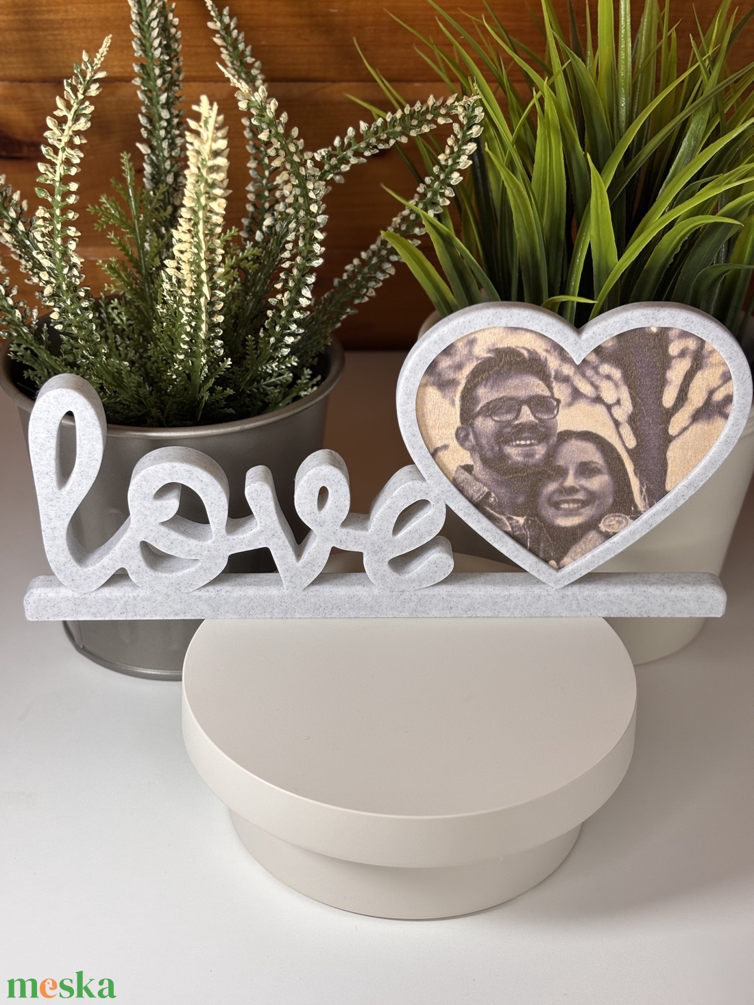 Egyedi Fotókeret Love Felirattal - otthon & életmód - dekoráció - asztal és polc dekoráció - asztaldísz - Meska.hu