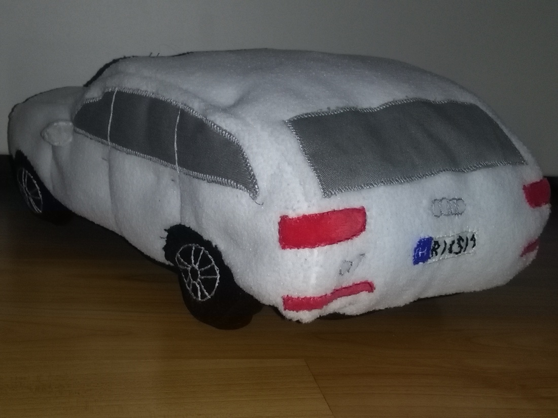 Plüss Audi Q7 -  - Meska.hu