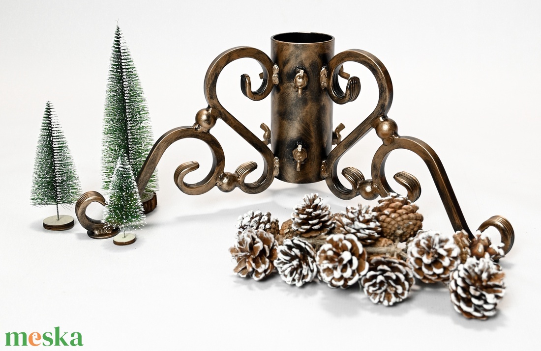 Karácsonyfa talp - arany - karácsony - karácsonyi lakásdekoráció - karácsonyfadíszek - Meska.hu