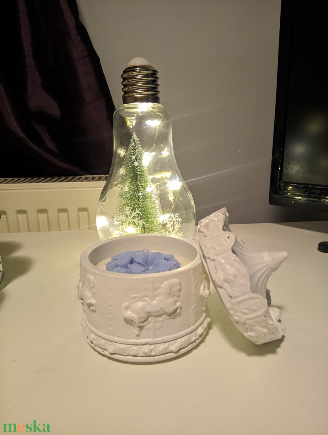 Gipszből készült körhinta illatosított szójaviasszal - karácsony - karácsonyi lakásdekoráció - karácsonyi illatgyertya, mécses - Meska.hu