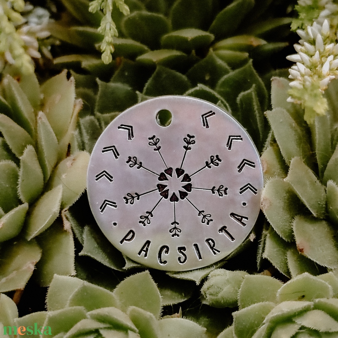 Kézzel készült alumínium kutyabiléta  � Szívmandala    (32mm) - otthon & életmód - kisállatoknak - kutyáknak - kutya biléta - Meska.hu