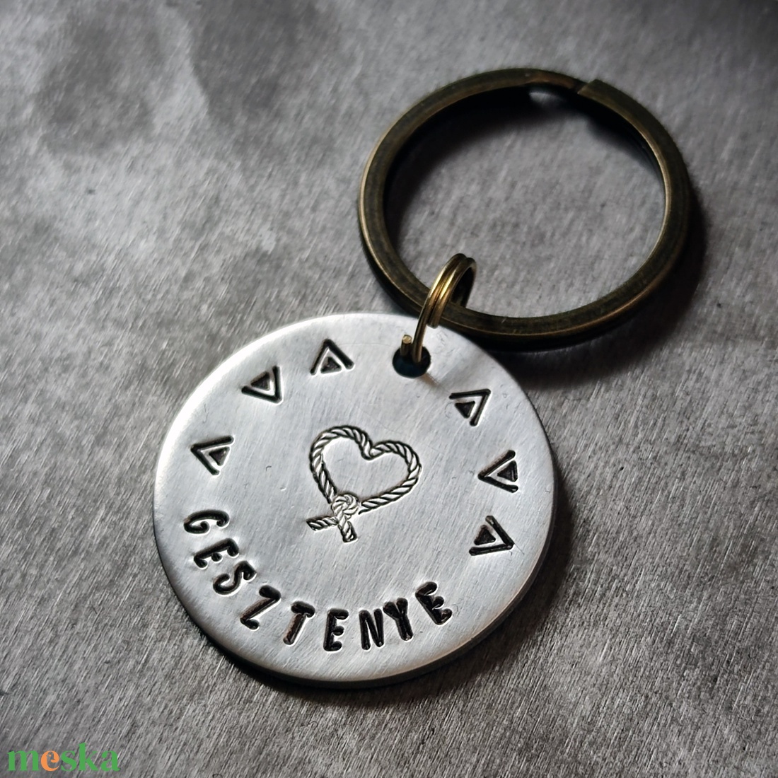 Kézzel készült alumínium kutyabiléta  � Knotta (32mm) - otthon & életmód - kisállatoknak - kutyáknak - kutya biléta - Meska.hu