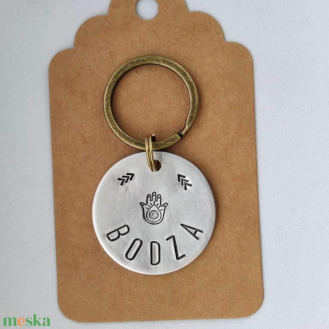 Kézzel készült alumínium kutyabiléta  � Hamsa Keze (32mm) - otthon & életmód - kisállatoknak - kutyáknak - kutya biléta - Meska.hu