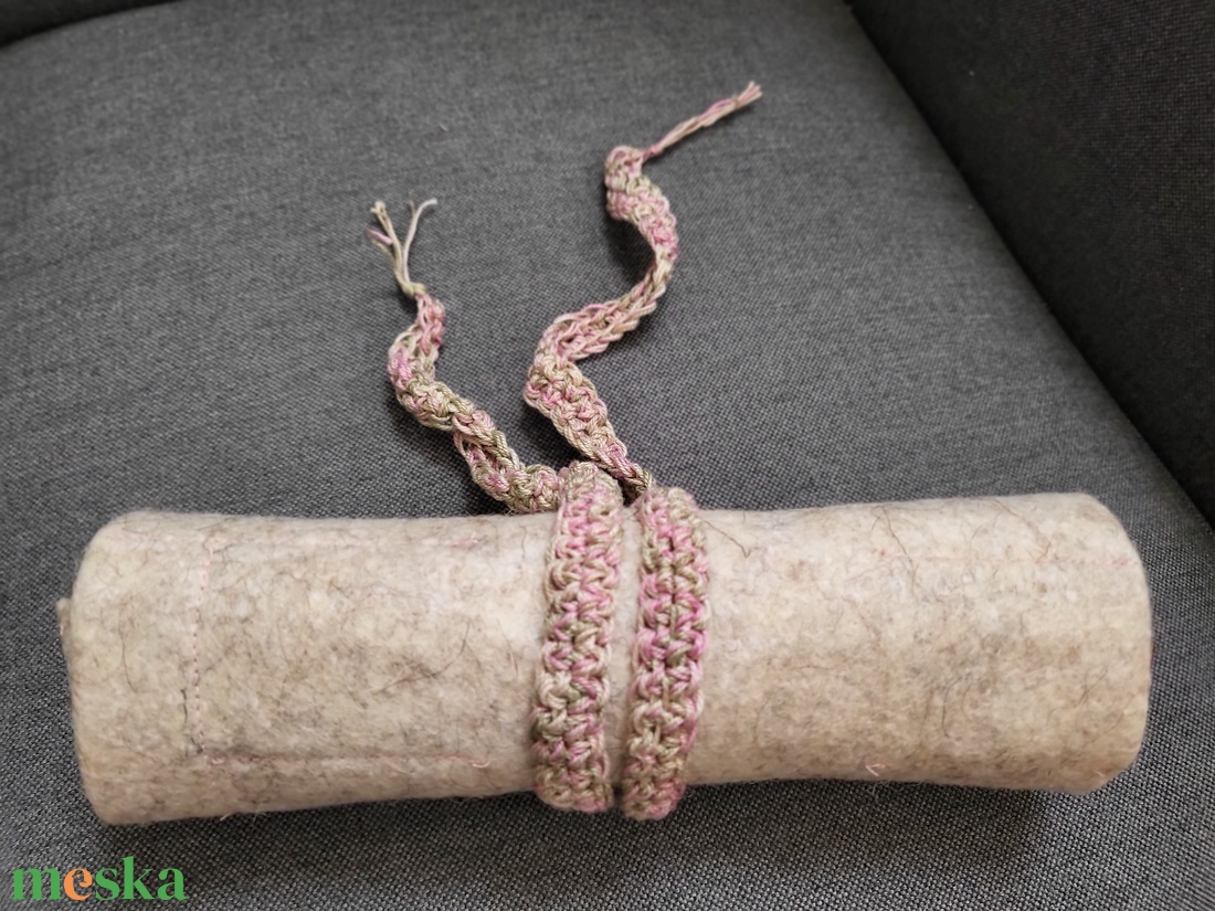 Krétatartó melange 1 - otthon & életmód - papír, írószer - tolltartó & ceruzatekercs - Meska.hu