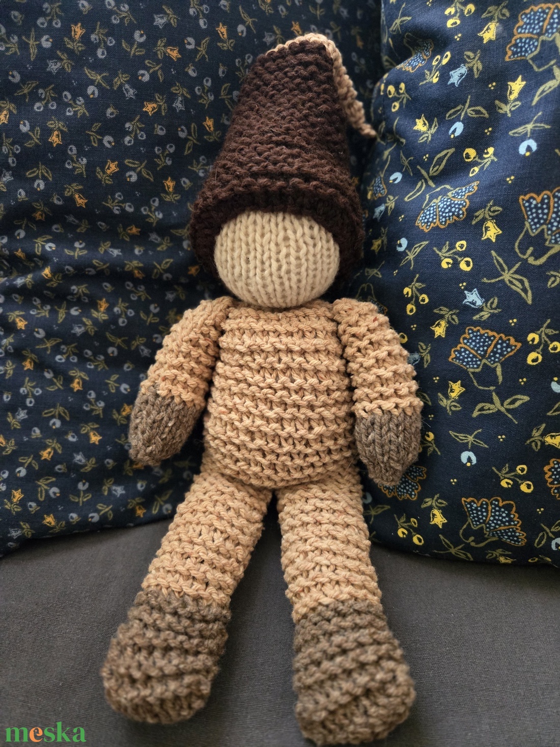 Kötött gyapjú manó barna - játék & sport - plüssállat & játékfigura - manó - Meska.hu Kötött gyapjú manó barna - játék & sport - plüssállat & játékfigura - manó - Meska.hu