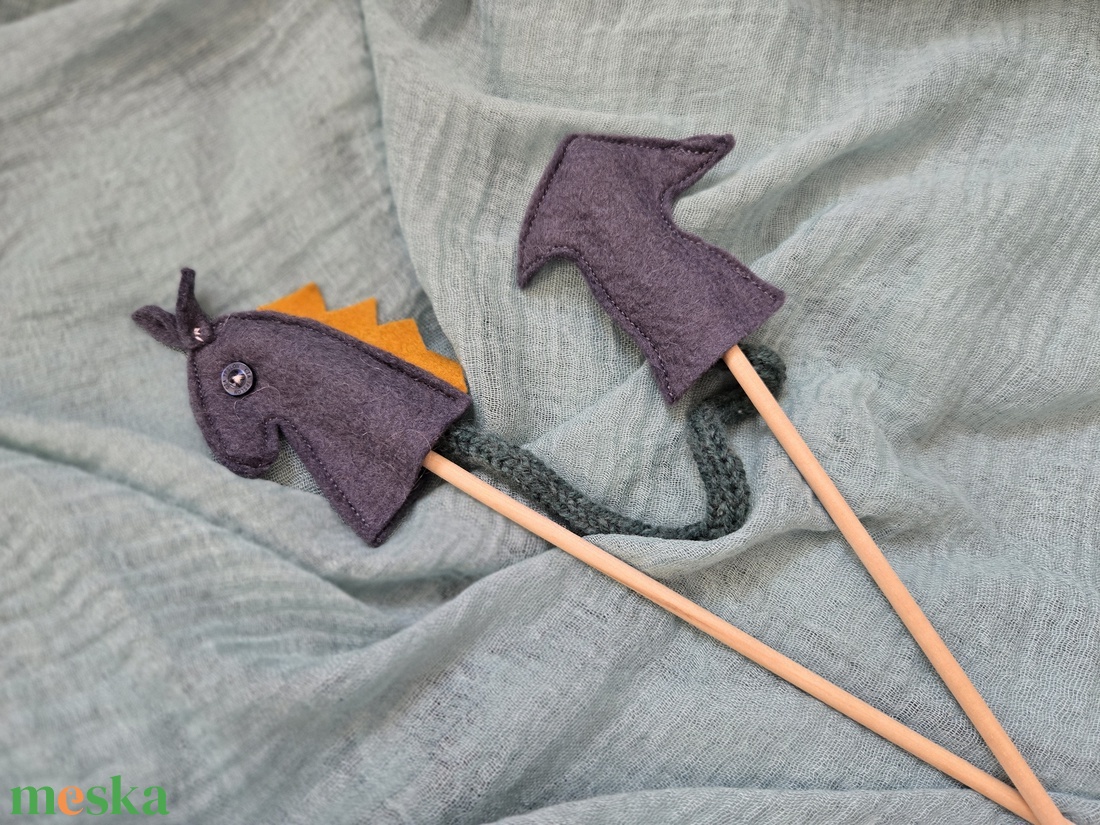 Sárkány báb 2 db - játék & sport - szerepjáték - Meska.hu Sárkány báb 2 db - játék & sport - szerepjáték - Meska.hu