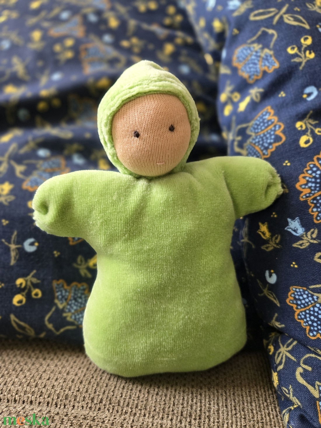 Waldorf baba zöld - játék & sport - készségfejlesztő és logikai játék - montessori szivárvány, waldorf játékok - Meska.hu