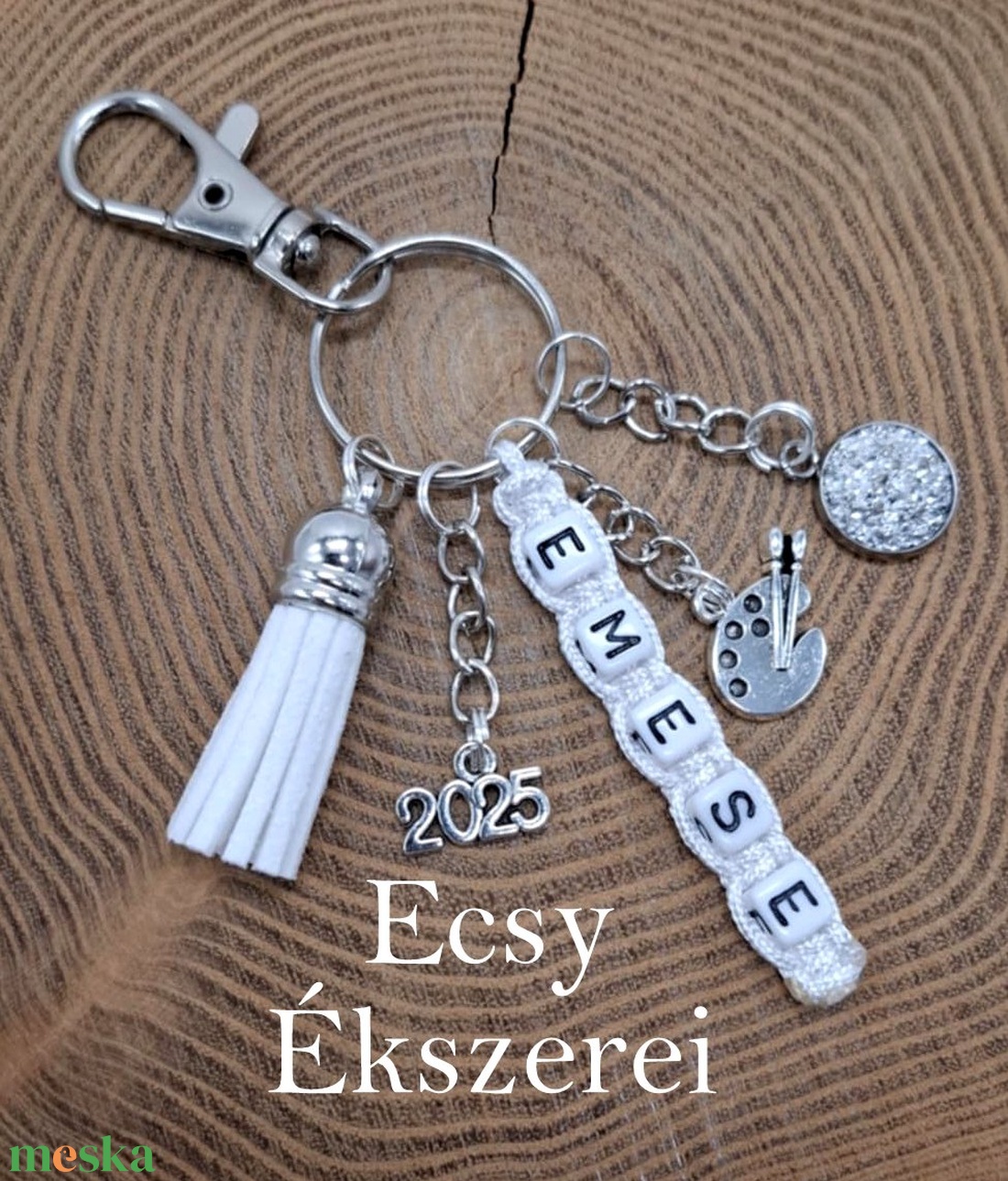 Egyedi névre szóló kulcstartó, táskadísz - táska & tok - kulcstartó & táskadísz - kulcstartó - Meska.hu Egyedi névre szóló kulcstartó, táskadísz - táska & tok - kulcstartó & táskadísz - kulcstartó - Meska.hu