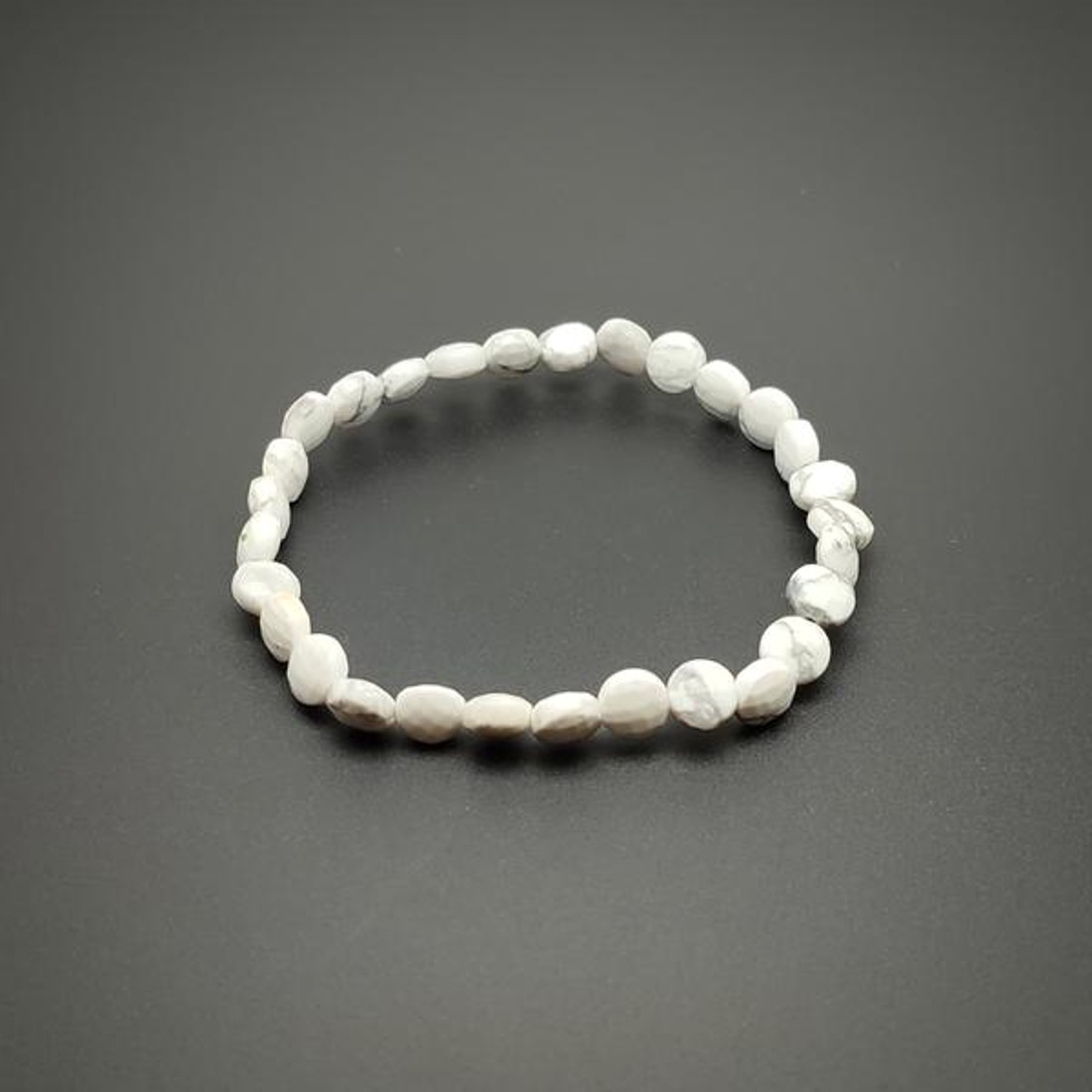 Howlit fazettált korong karkötő 6x4mm - ékszer - karkötő - ásványkarkötő - Meska.hu Howlit fazettált korong karkötő 6x4mm - ékszer - karkötő - ásványkarkötő - Meska.hu