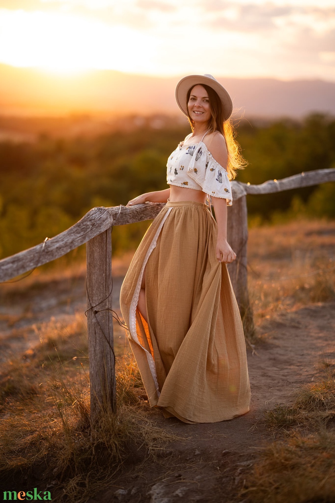 Eden Art Dresses két részes szett, hímzett felső duplagéz szoknyával - ruha & divat - női ruha - kismamaruha - Meska.hu