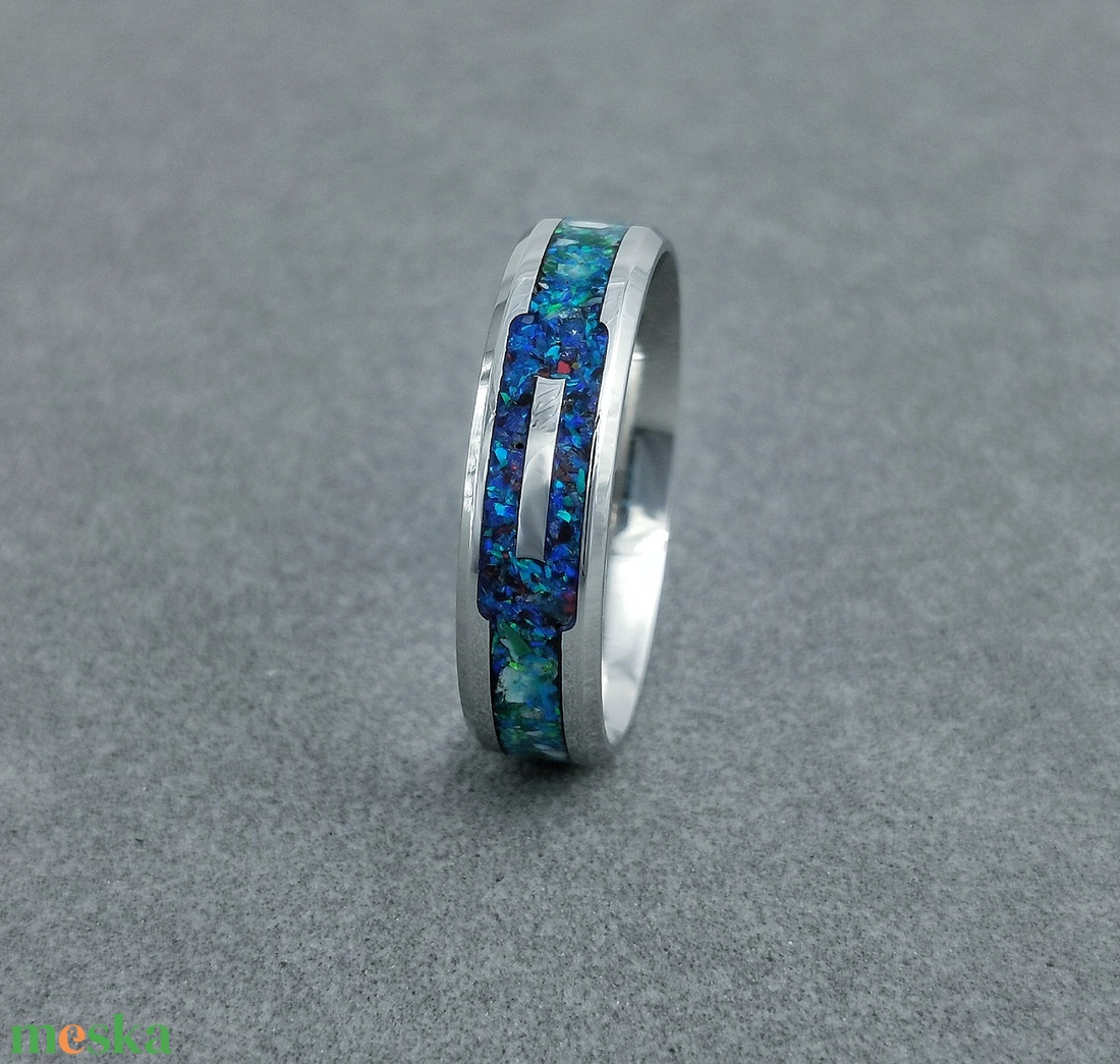 Nemesacél Gyűrű Lapis Lazuli, Apatit, Kék Acháttal És Zöld, Kék, Fekete Opálokkal. Vízálló, Karcálló, Anti-Allergén - ékszer - gyűrű - kerek gyűrű - Meska.hu Nemesacél Gyűrű Lapis Lazuli, Apatit, Kék Acháttal És Zöld, Kék, Fekete Opálokkal. Vízálló, Karcálló, Anti-Allergén - ékszer - gyűrű - kerek gyűrű - Meska.hu