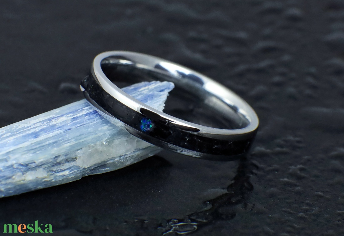 Nemesacél Gyűrű Turmalin Ásvánnyal És Kék Opállal. Vízálló, Karcálló, Anti-Allergén, Egyedi Megrendelésre! - esküvő - ékszer - karikagyűrű - Meska.hu