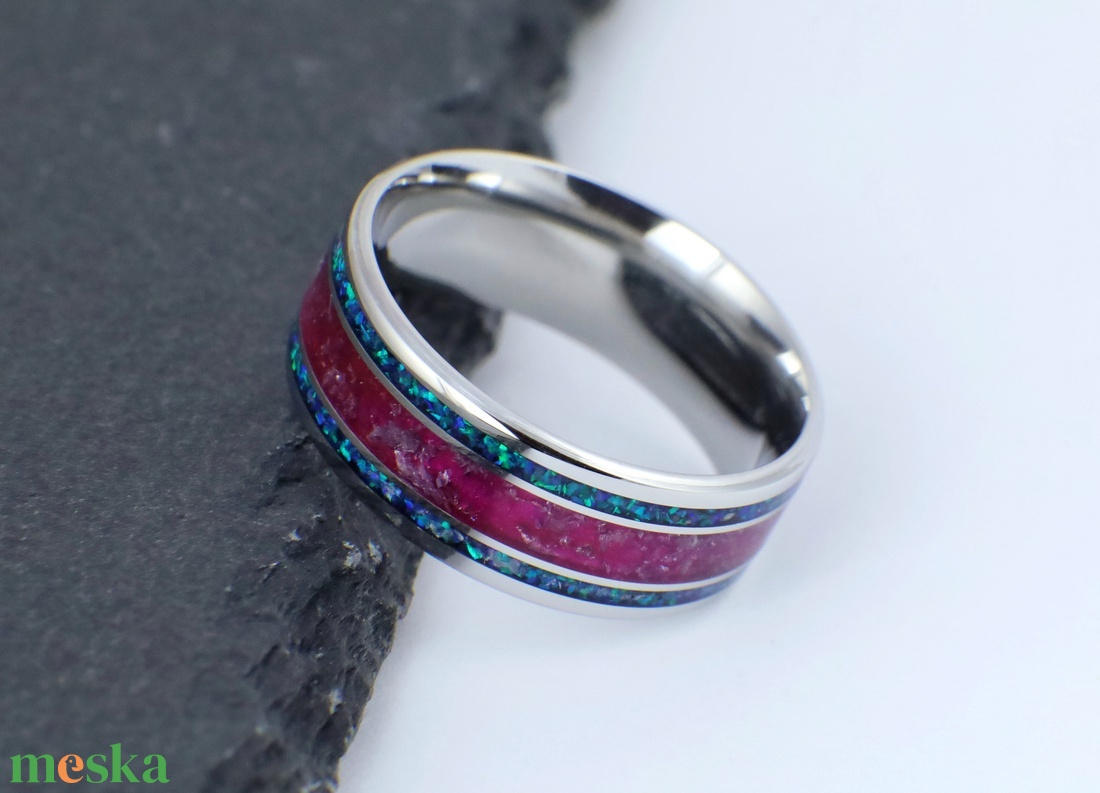 Nemesacél Gyűrű Ametiszttel, Kék Opállal. Vízálló, Karcálló, Anti-Allergén, Egyedi Megrendelésre! - ékszer - gyűrű - kerek gyűrű - Meska.hu