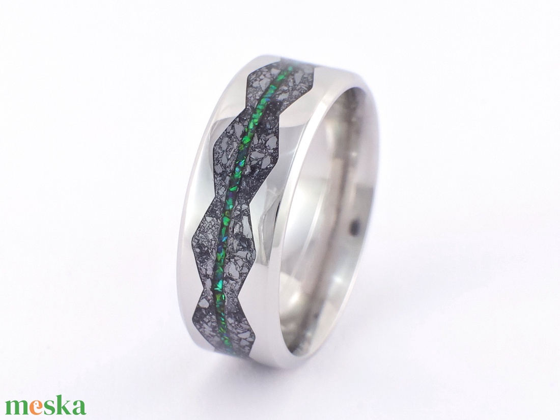 Nemesacél Gyűrű Antimonit Ásvánnyal És Zöld Opállal. Vízálló, Karcálló, Anti-Allergén, Egyedi Megrendelésre! - ékszer - gyűrű - kerek gyűrű - Meska.hu