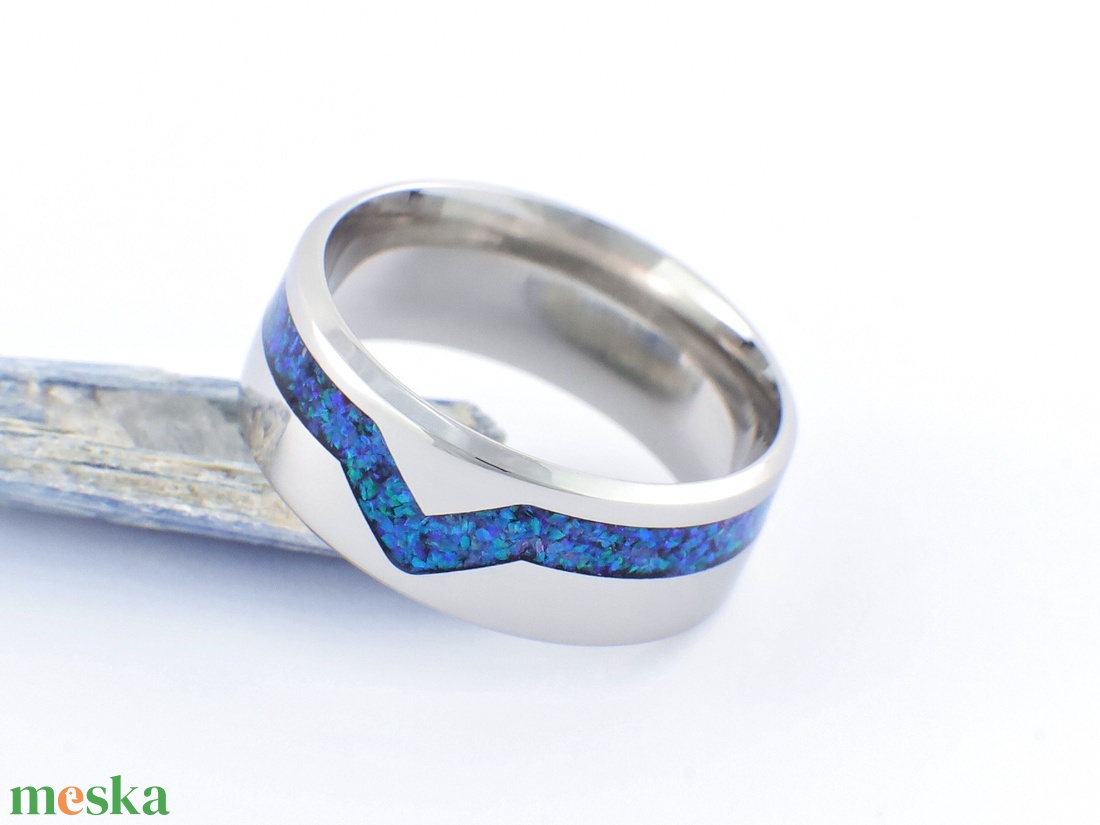 Nemesacél Gyűrű Kék Opállal. Vízálló, Karcálló, Anti-Allergén, Egyedi Megrendelésre! - ékszer - gyűrű - kerek gyűrű - Meska.hu