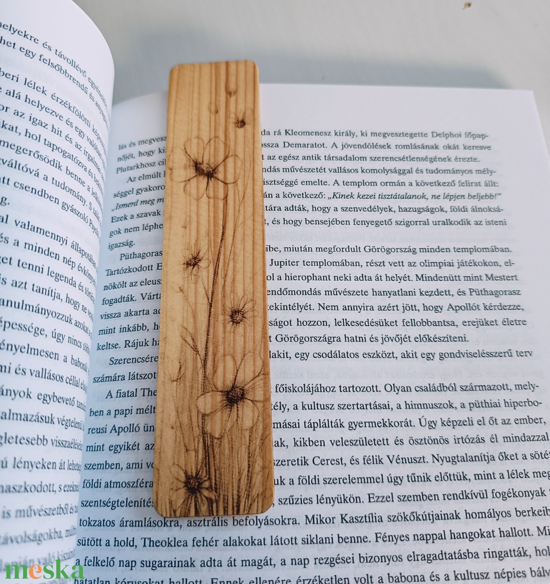 Fából készült virágmintás könyvjelző - könyv & zene - könyvjelző - Meska.hu Fából készült virágmintás könyvjelző - könyv & zene - könyvjelző - Meska.hu