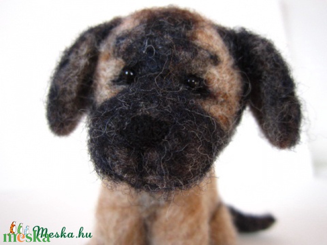 Leonbergi kölyök kutya nemezből  -  - Meska.hu