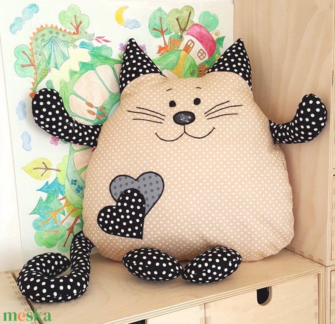 Cirmi az ölelgetős cica párna - játék & sport - plüssállat & játékfigura - cica - Meska.hu