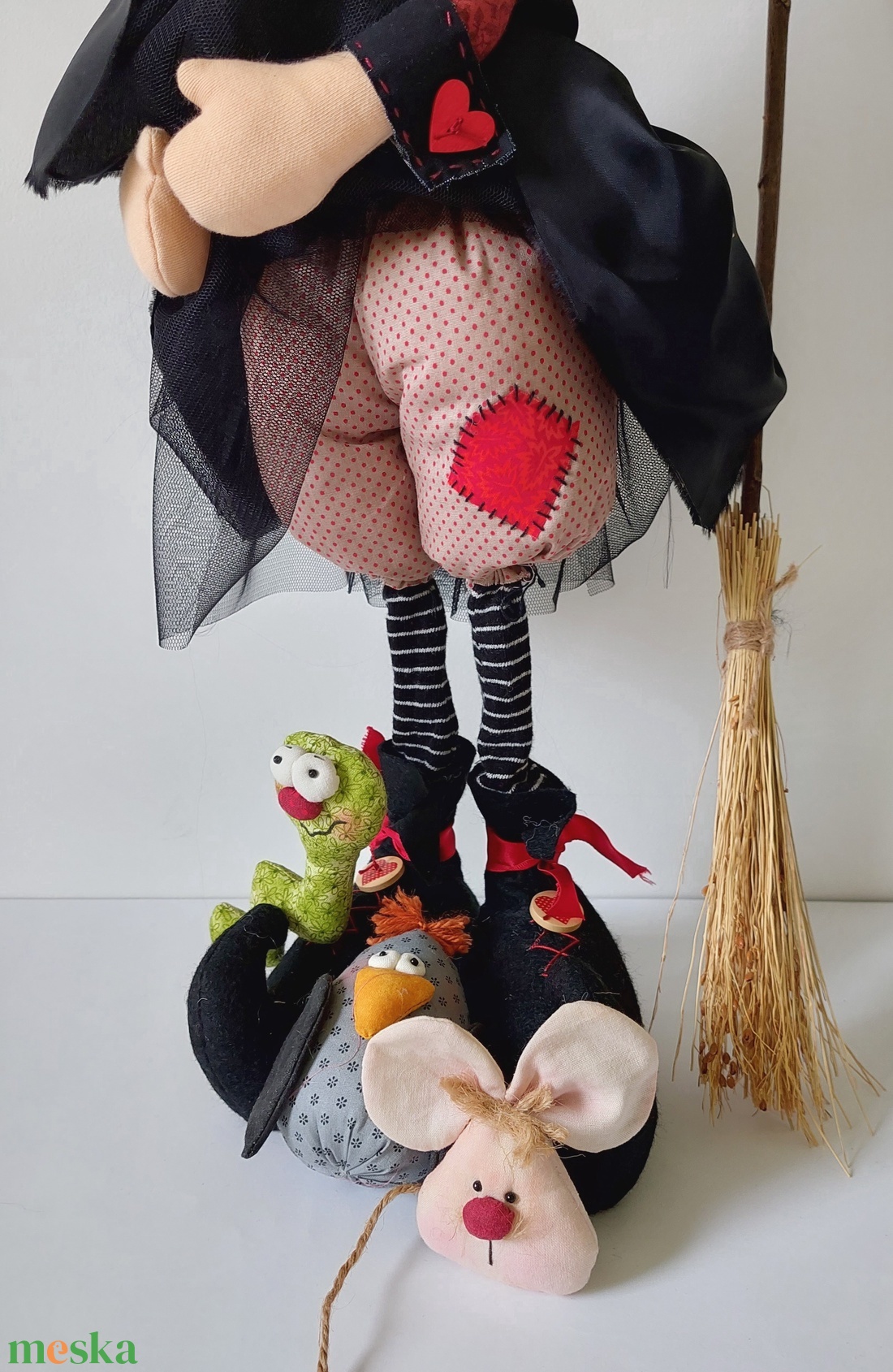 Halloween boszorkány dekoráció - otthon & életmód - dekoráció - halloween - halloweeni figurák - Meska.hu Halloween boszorkány dekoráció - otthon & életmód - dekoráció - halloween - halloweeni figurák - Meska.hu