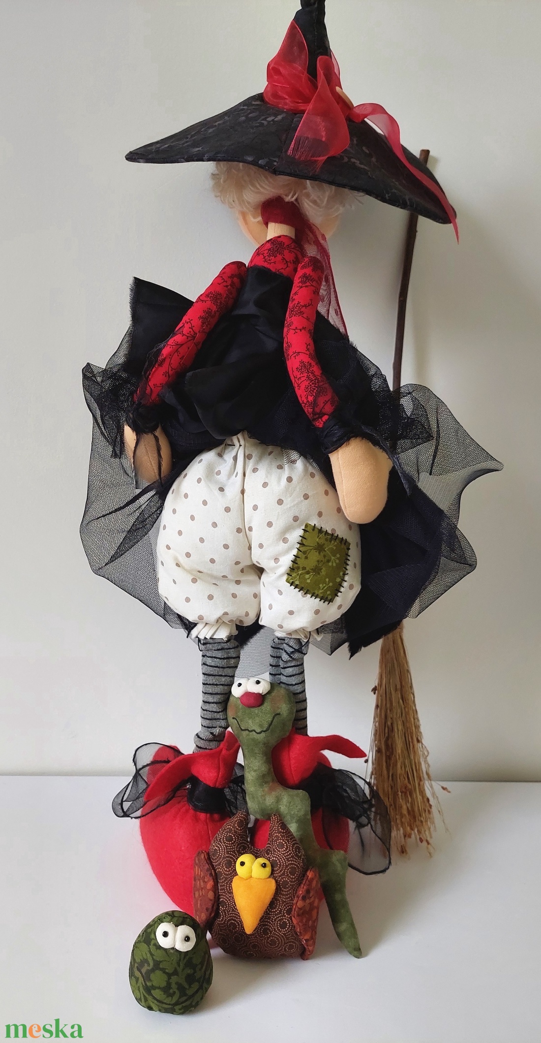 Halloween boszorkány dekoráció - otthon & életmód - dekoráció - halloween - halloweeni figurák - Meska.hu Halloween boszorkány dekoráció - otthon & életmód - dekoráció - halloween - halloweeni figurák - Meska.hu