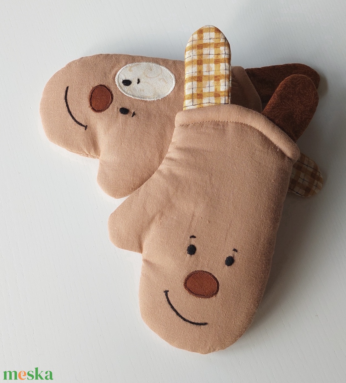 Edényfogó kesztyű  gyerek méretben - otthon & életmód - konyhafelszerelés, tálalás - konyhai textil - edényfogó & edényfedő - Meska.hu