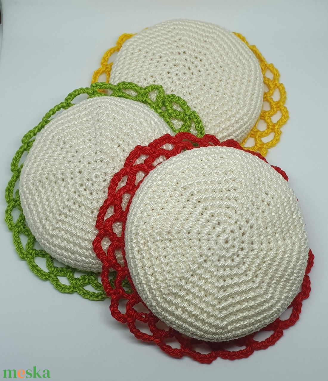 Befőttesüveg tetőre horgolt sapka  - otthon & életmód - konyhafelszerelés, tálalás - konyhai dekoráció - konyhai dísz - Meska.hu