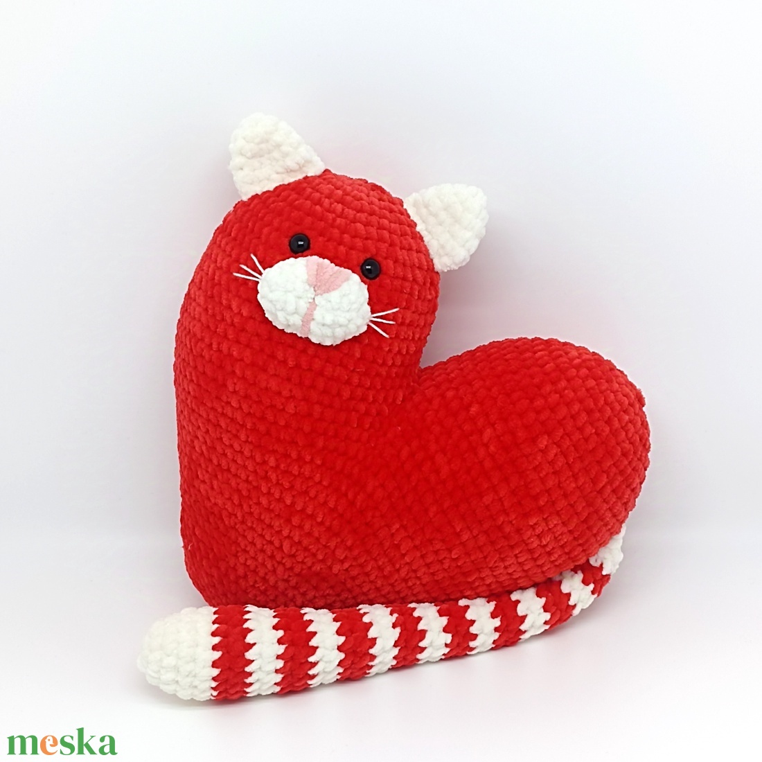 Szívből cica vagy cicából szív? Plüss horgolt párna. - otthon & életmód - babaszoba, gyerekszoba - gyerek díszpárna - Meska.hu Szívből cica vagy cicából szív? Plüss horgolt párna. - otthon & életmód - babaszoba, gyerekszoba - gyerek díszpárna - Meska.hu
