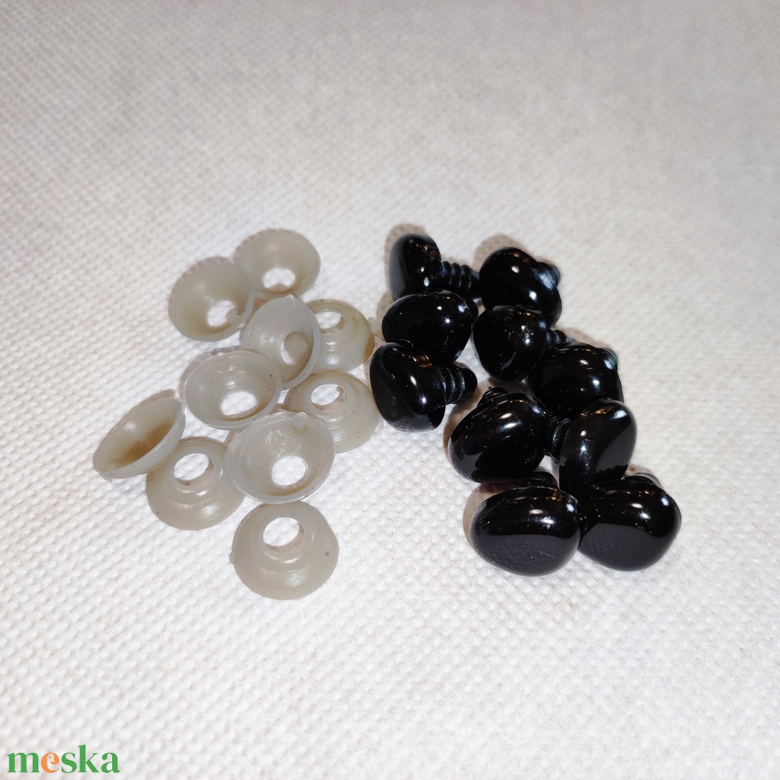 Fekete biztonsági orr amigurumi figurákhoz � 13 � 15 mm (10 db/csomag) - játék & sport - baba & babaház - játékbaba, babakellék - Meska.hu