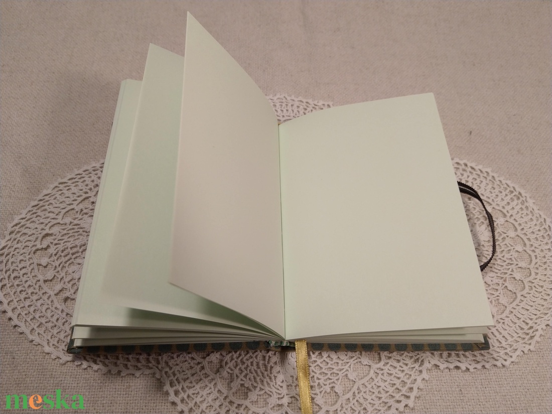 A/6 Zöld pöttyös, virágberakásos  notesz - otthon & lakás - papír írószer - jegyzetfüzet & napló - Meska.hu
