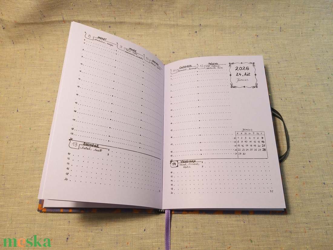 A/5 2026 Határidőnapló kampós, narancs-lila batikolt - otthon & életmód - papír, írószer - naptár & tervező - Meska.hu