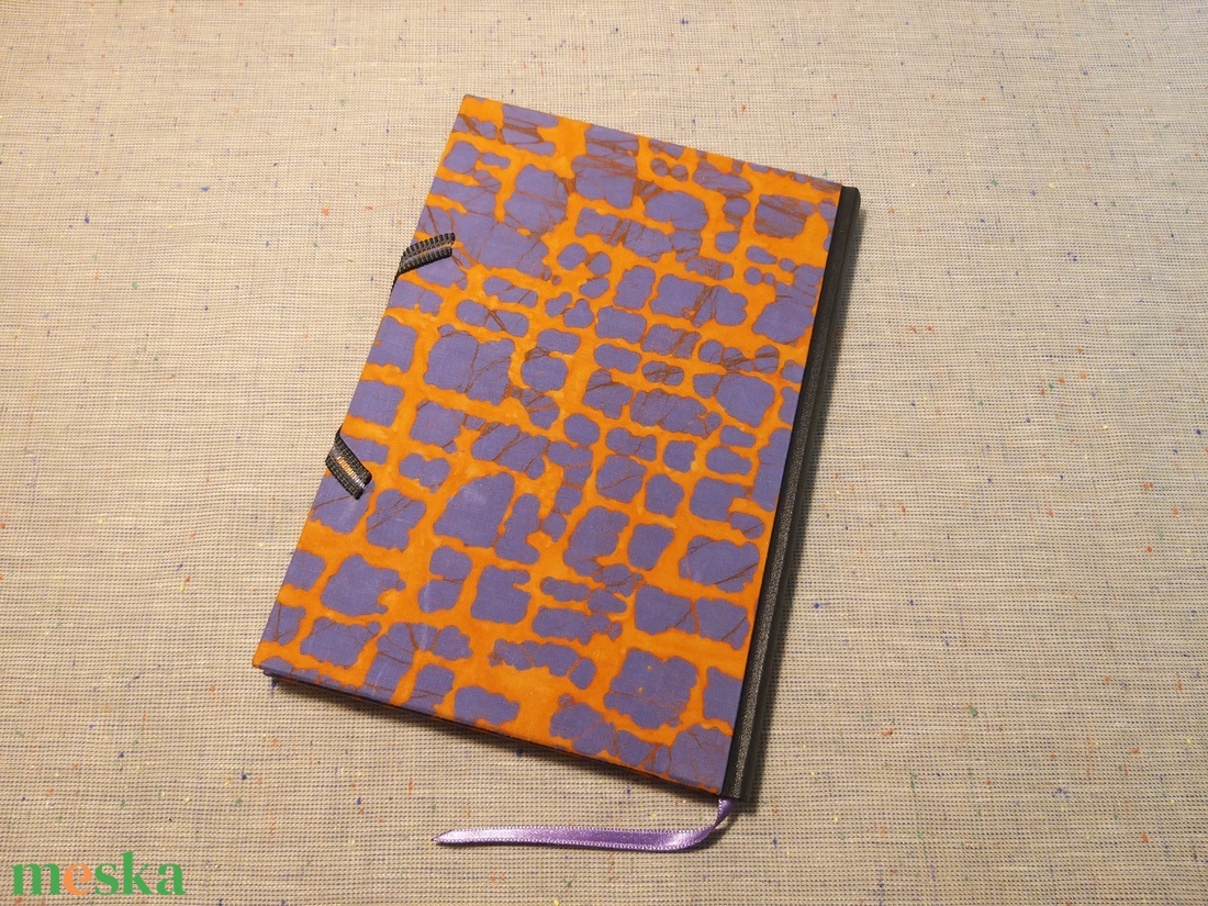 A/5 2026 Határidőnapló kampós, narancs-lila batikolt - otthon & életmód - papír, írószer - naptár & tervező - Meska.hu