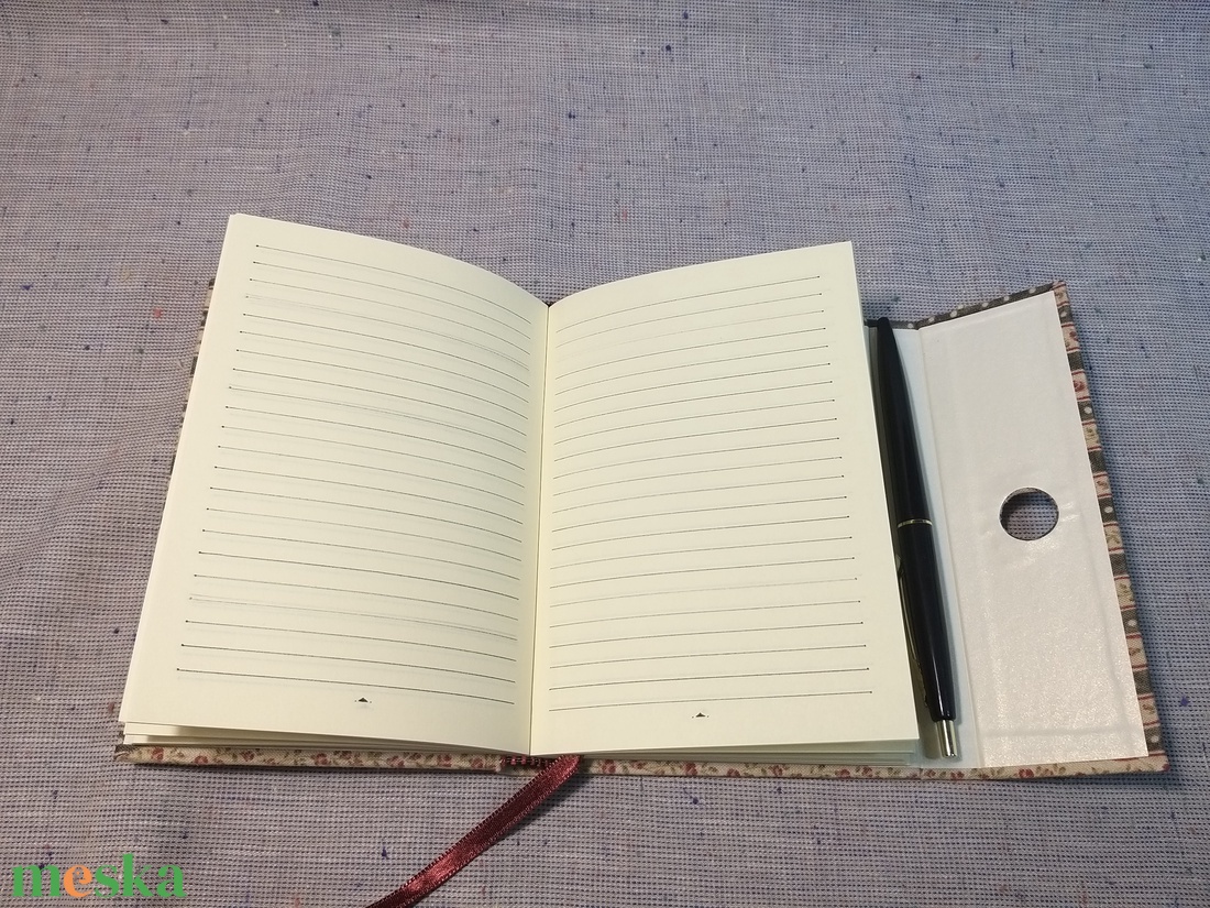 A/6 Zöld, rózsás-pöttyös, vonalas, tollas notesz  - otthon & életmód - papír, írószer - jegyzetfüzet & napló - Meska.hu