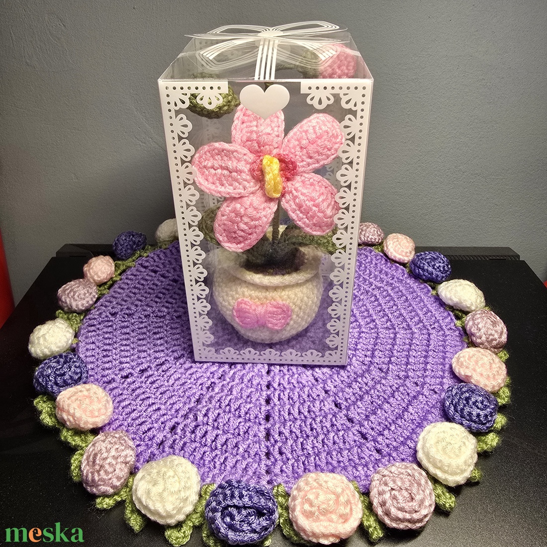 Horgolt orchidea - otthon & életmód - virágdekoráció - virágdíszek - virágdísz kaspóban - Meska.hu