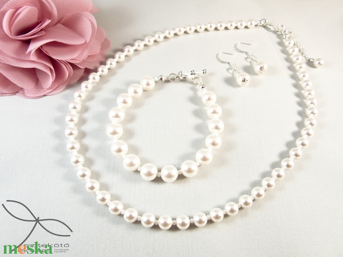 Egyszerű gyöngysor esküvőre Swarovski gyöngyből - esküvő - ékszer - ékszerszett - Meska.hu