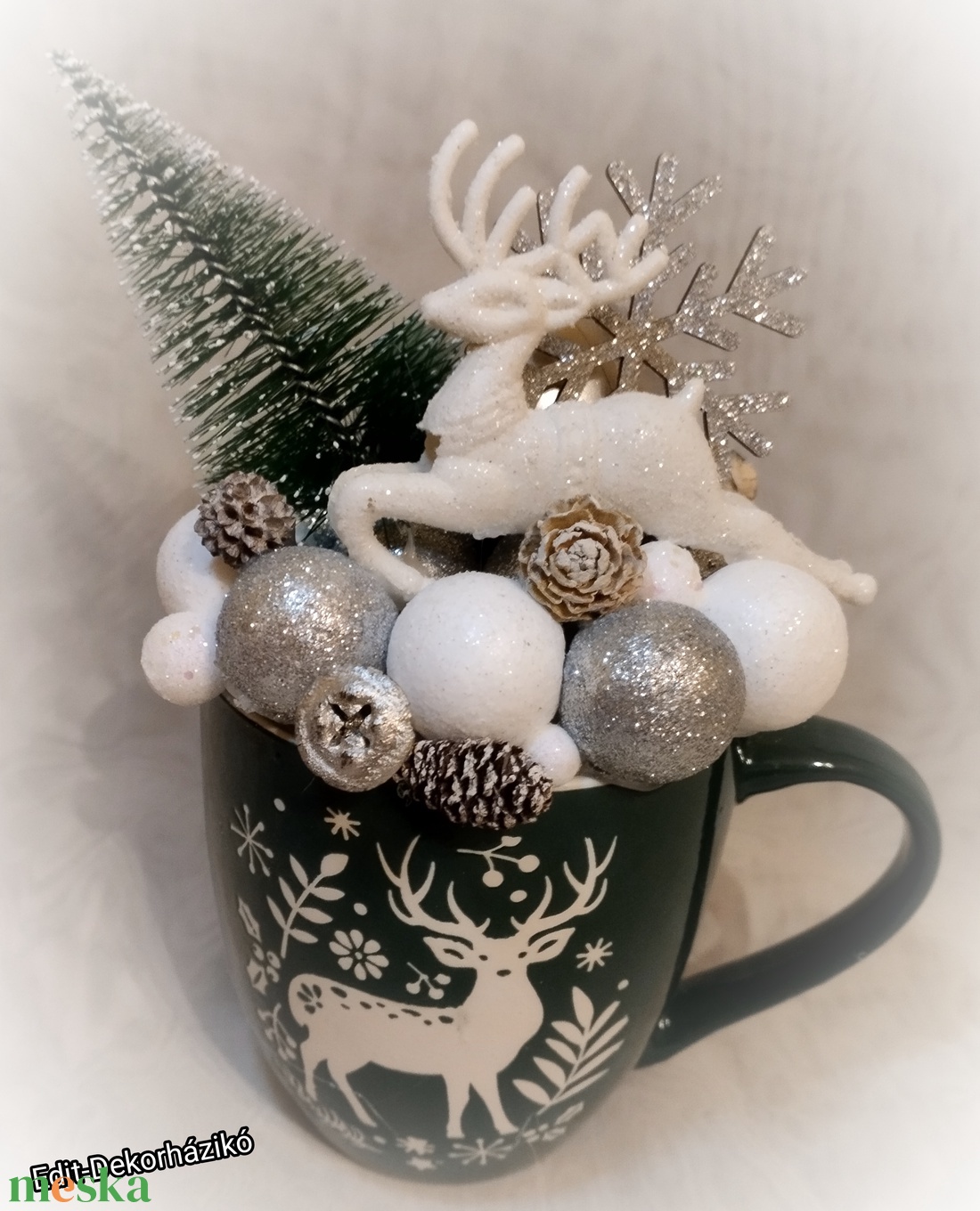 Bögrés szarvasos karácsonyi dísz - karácsony - adventi díszek - adventi asztaldísz - Meska.hu Bögrés szarvasos karácsonyi dísz - karácsony - adventi díszek - adventi asztaldísz - Meska.hu