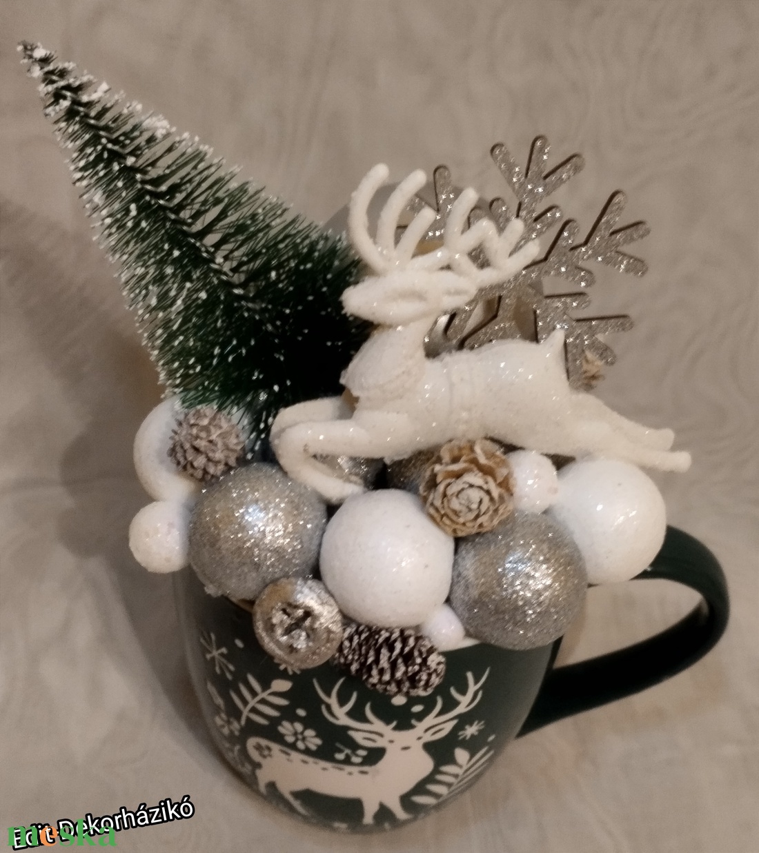 Bögrés szarvasos karácsonyi dísz - karácsony - adventi díszek - adventi asztaldísz - Meska.hu Bögrés szarvasos karácsonyi dísz - karácsony - adventi díszek - adventi asztaldísz - Meska.hu