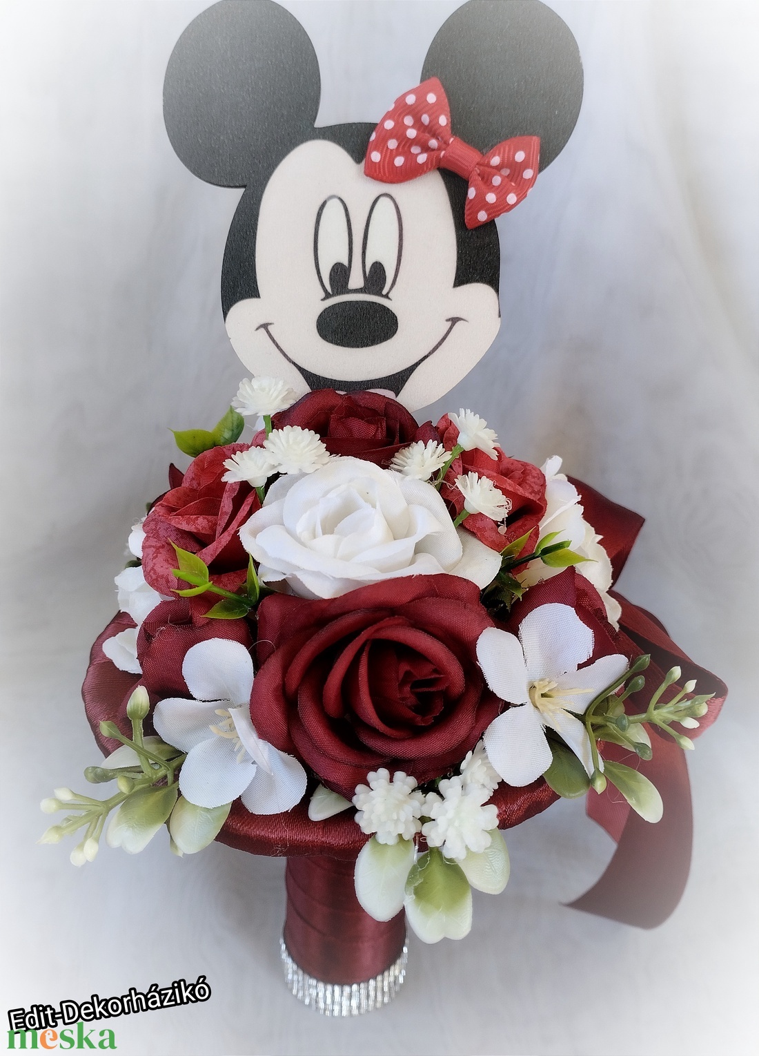 Ovis ballagási csokor Minnie egér betűzővel - otthon & életmód - dekoráció - virágdísz és tartó - csokor & virágdísz - Meska.hu Ovis ballagási csokor Minnie egér betűzővel - otthon & életmód - dekoráció - virágdísz és tartó - csokor & virágdísz - Meska.hu