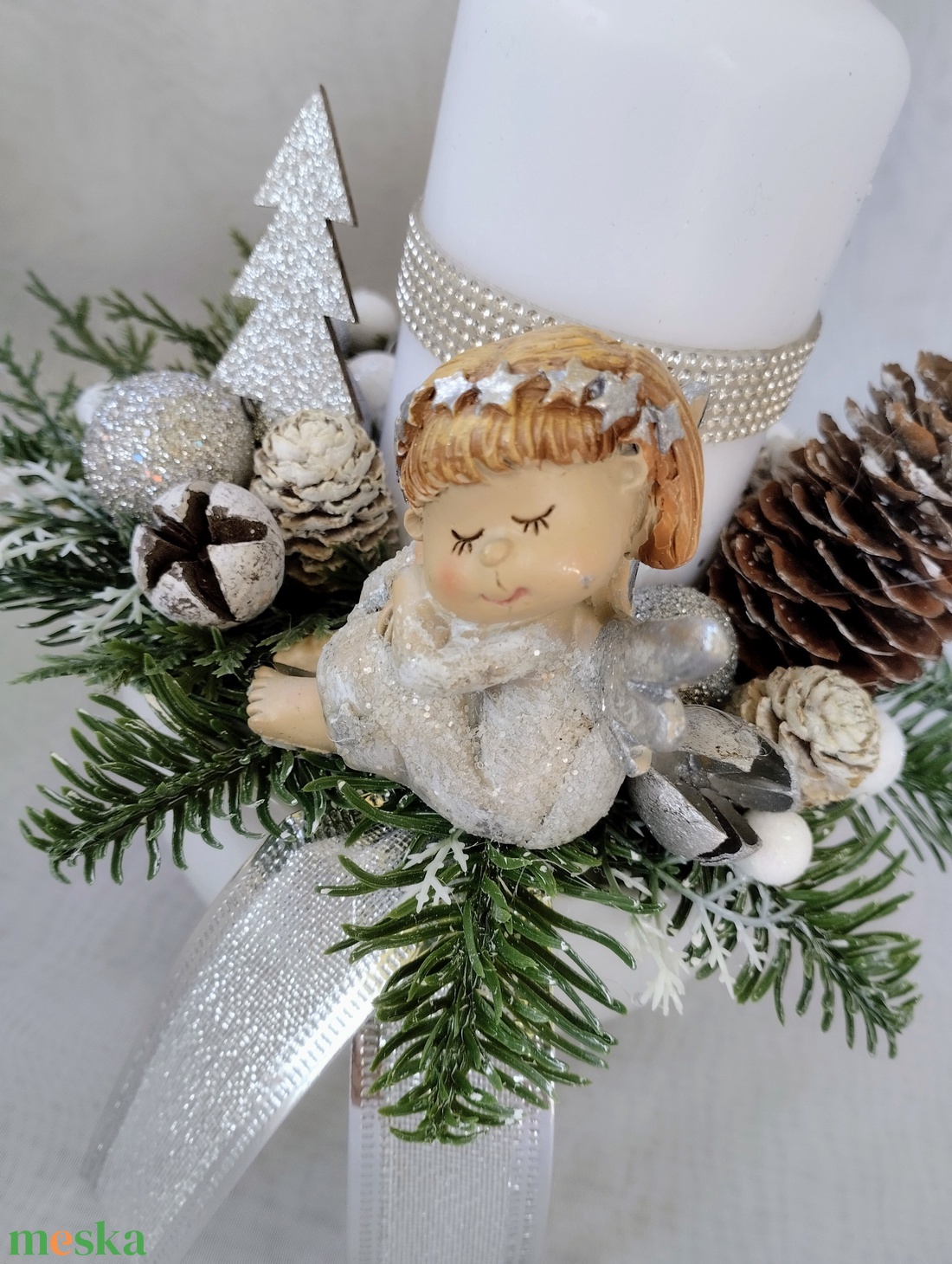 Kerámia kaspós gyertyás asztaldísz angyalkával - karácsony - adventi díszek - adventi asztaldísz - Meska.hu Kerámia kaspós gyertyás asztaldísz angyalkával - karácsony - adventi díszek - adventi asztaldísz - Meska.hu