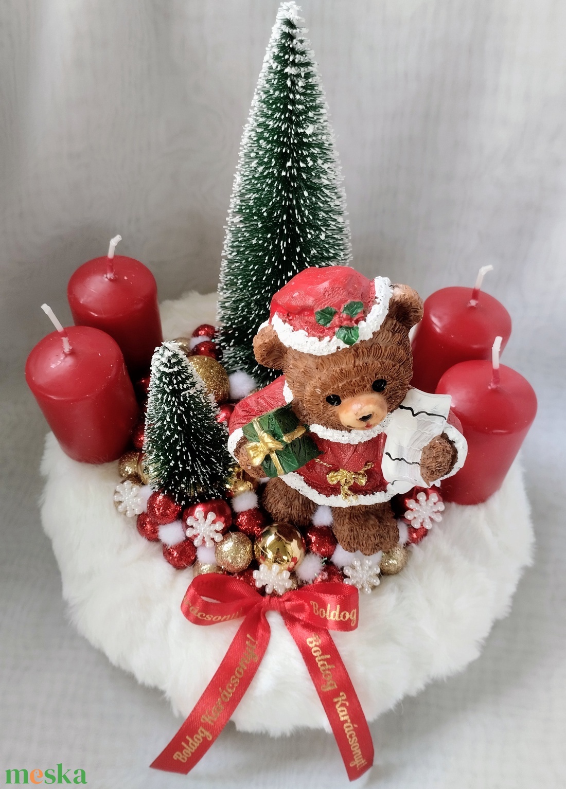 Fehér szőrmés adventi koszorú macival - karácsony - adventi díszek - adventi koszorú - Meska.hu Fehér szőrmés adventi koszorú macival - karácsony - adventi díszek - adventi koszorú - Meska.hu