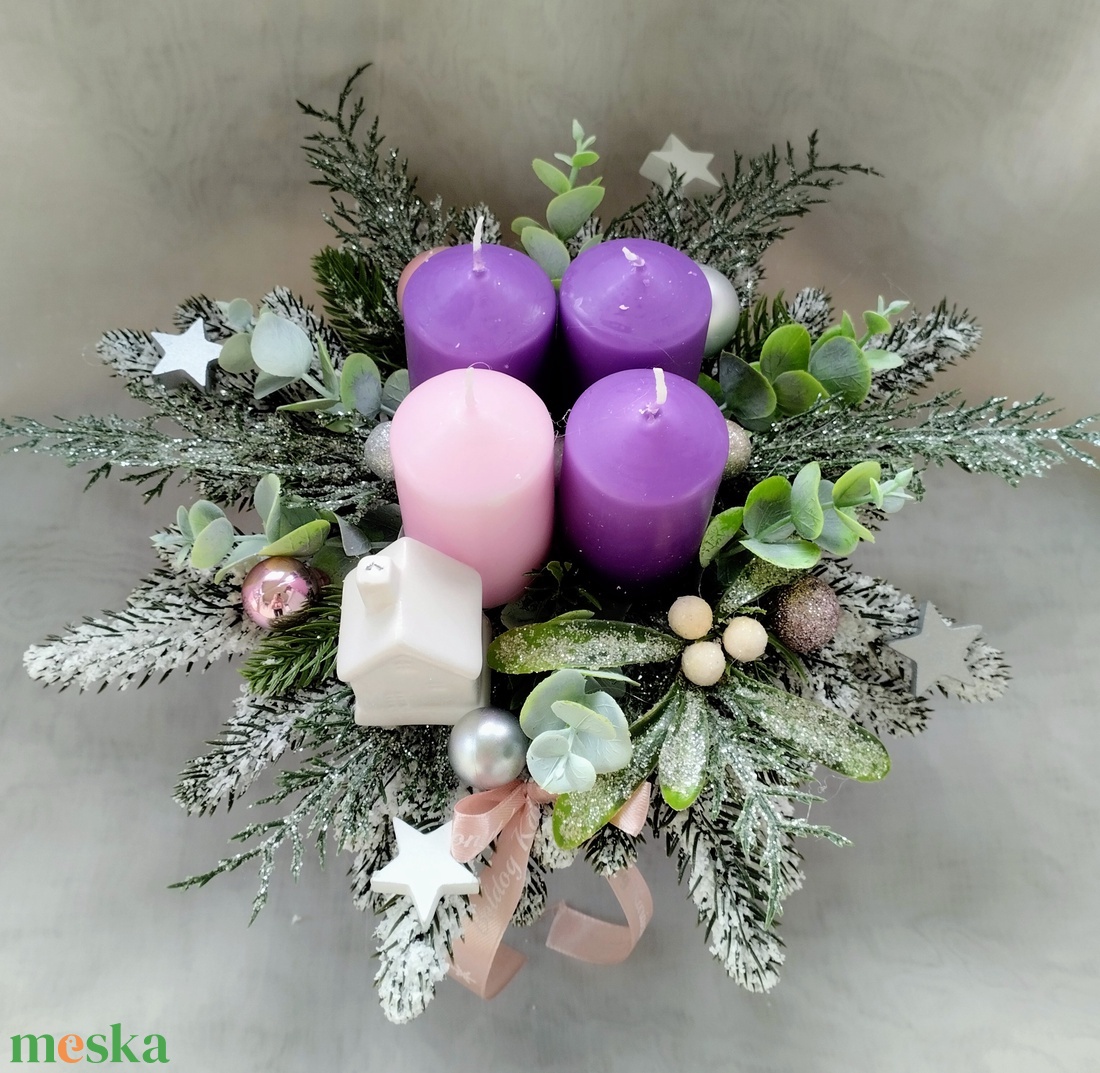 Ezüst-rózsaszín adventi aztaldísz kerámia templommal - karácsony - adventi díszek - adventi asztaldísz - Meska.hu