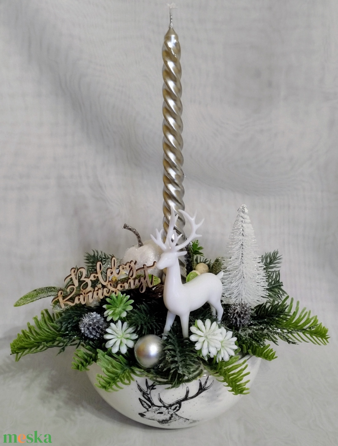 Ezüstös karácsonyi asztaldísz szarvassal - karácsony - adventi díszek - adventi asztaldísz - Meska.hu