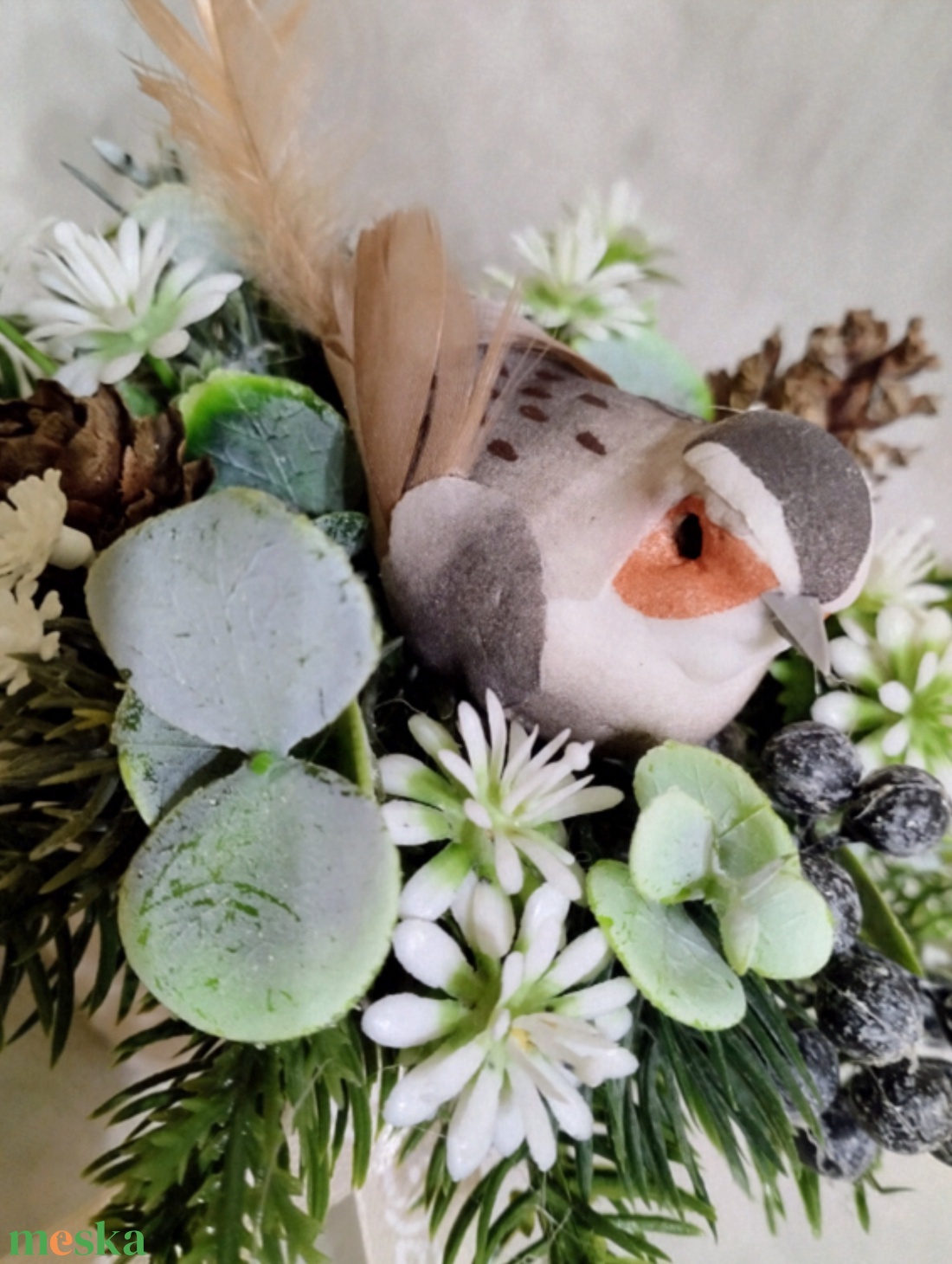 Téli tavaszváró asztaldísz kis madárkával - otthon & életmód - dekoráció - asztal és polc dekoráció - asztaldísz - Meska.hu