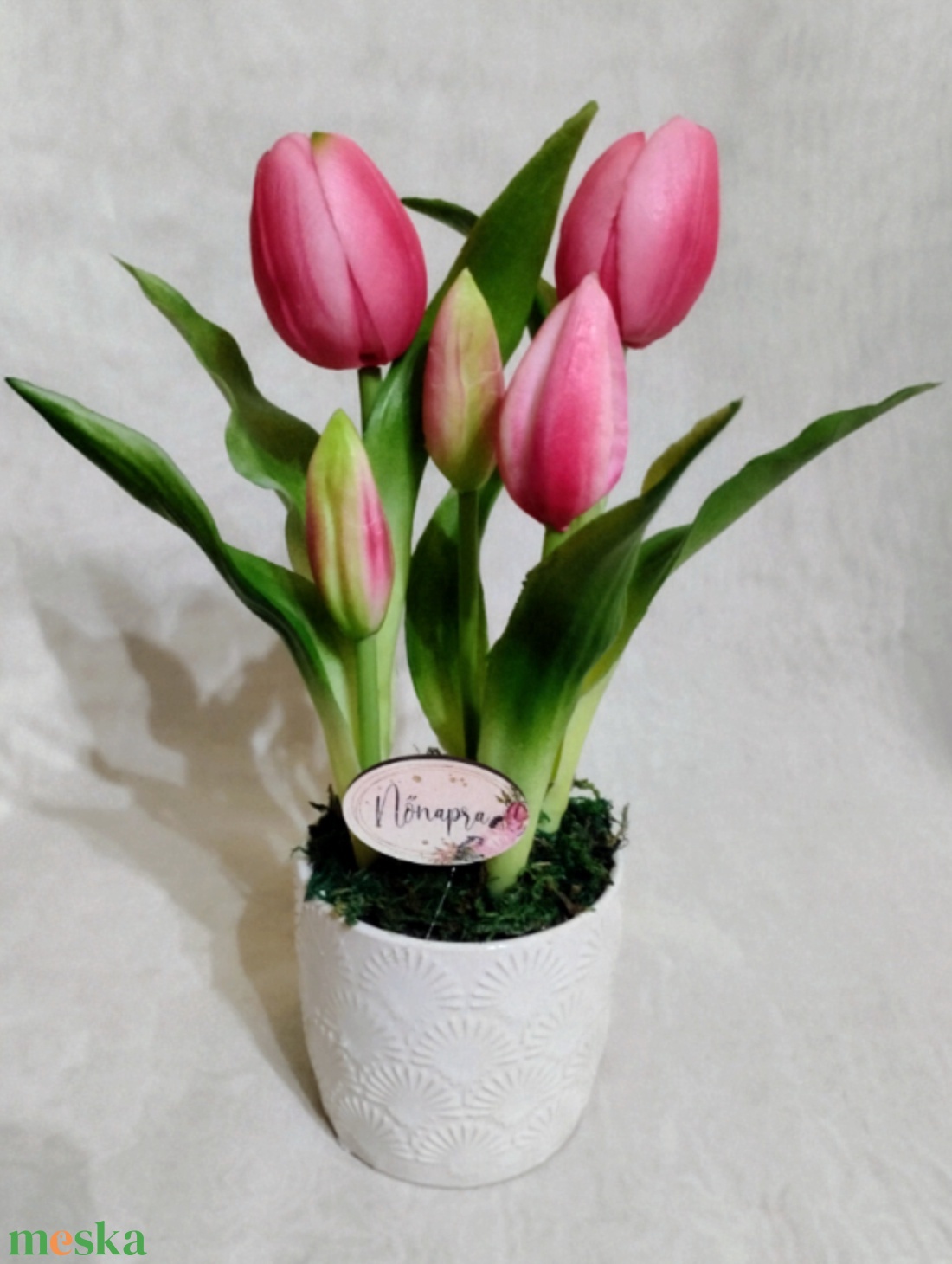 Élethű tulipán kerámia kaspóban - otthon & életmód - dekoráció - asztal és polc dekoráció - asztaldísz - Meska.hu
