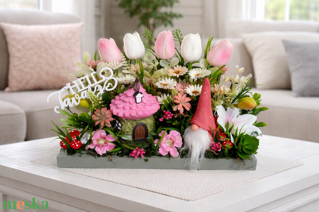 Tavaszi asztaldísz manóval és házikóval - otthon & életmód - dekoráció - asztal és polc dekoráció - asztaldísz - Meska.hu