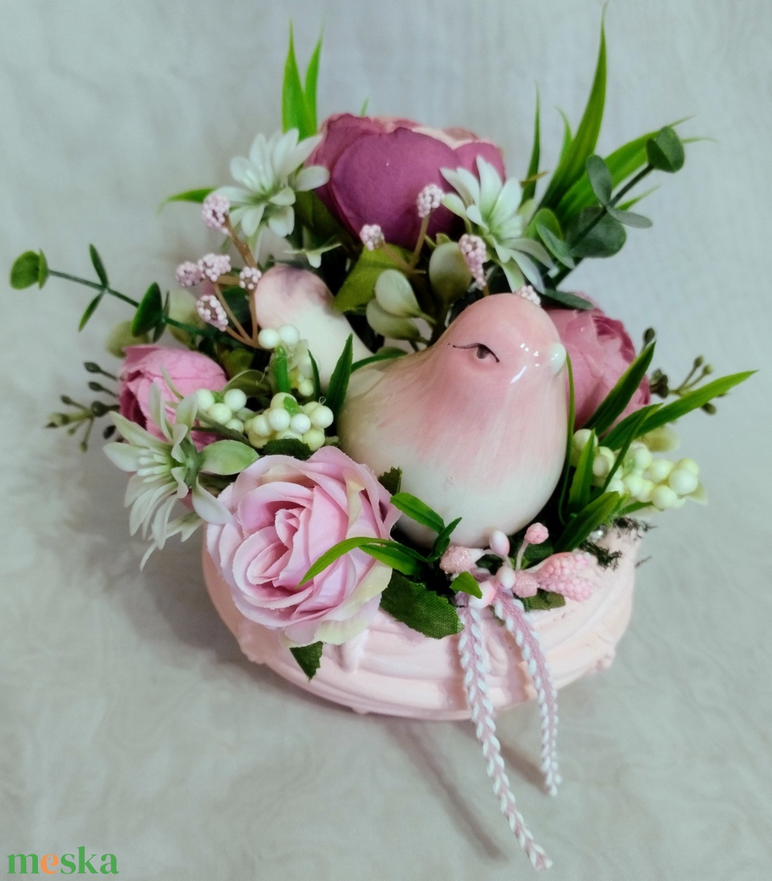 Tavaszi asztaldísz kerámia madárkával - otthon & életmód - dekoráció - asztal és polc dekoráció - asztaldísz - Meska.hu