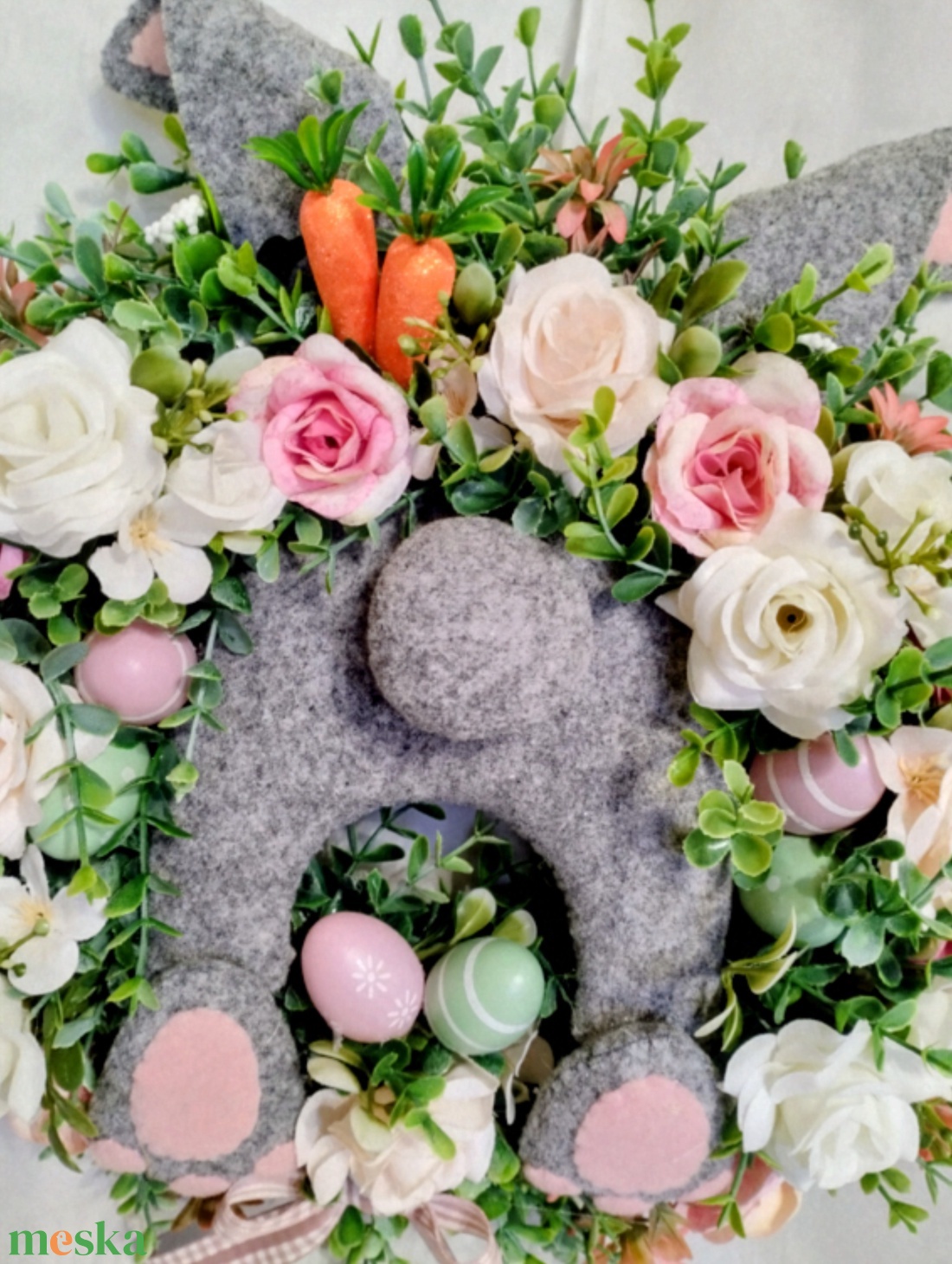 Nyuszi popós tavaszi ajtódísz (szürke) - otthon & életmód - dekoráció - ajtó- és ablak dekoráció - ajtódísz & kopogtató - Meska.hu