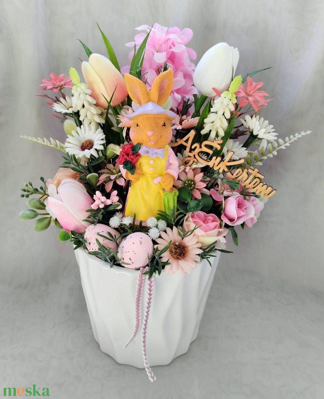 Nyuszi kisasszony tavaszi sétája asztaldísz - ünnepi díszek, dekorációk - húsvéti díszek és dekorációk - húsvéti asztaldíszek - Meska.hu