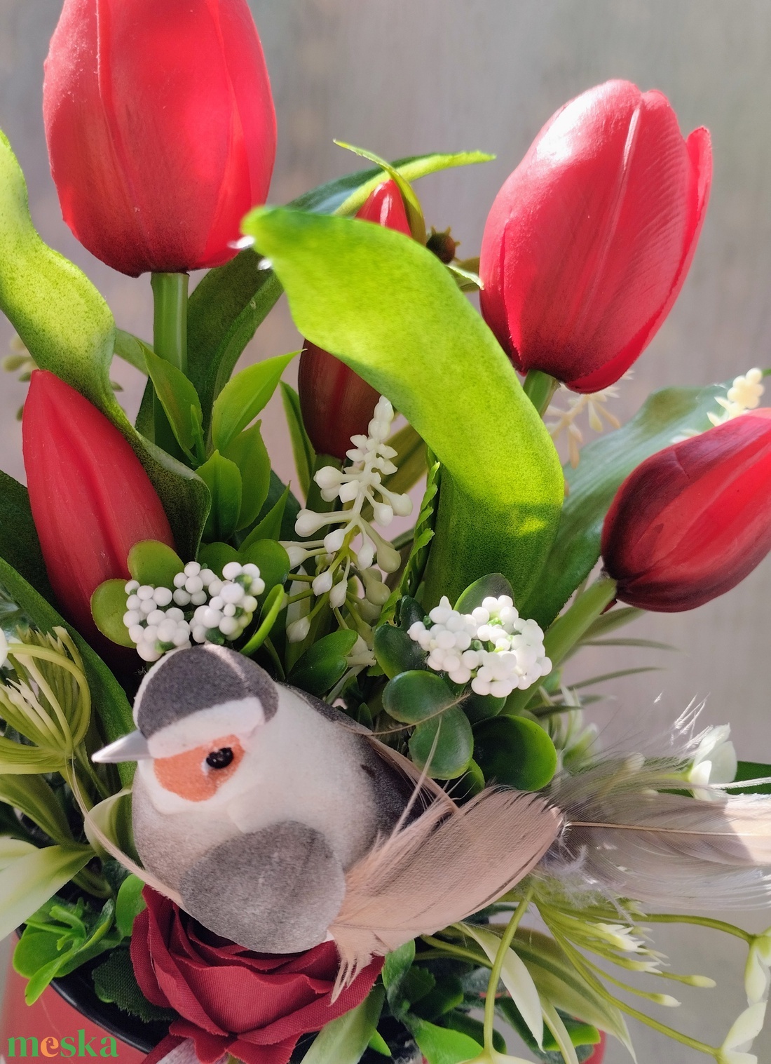 Piros pöttyös bögrés tavaszi dísz - otthon & életmód - dekoráció - asztal és polc dekoráció - asztaldísz - Meska.hu