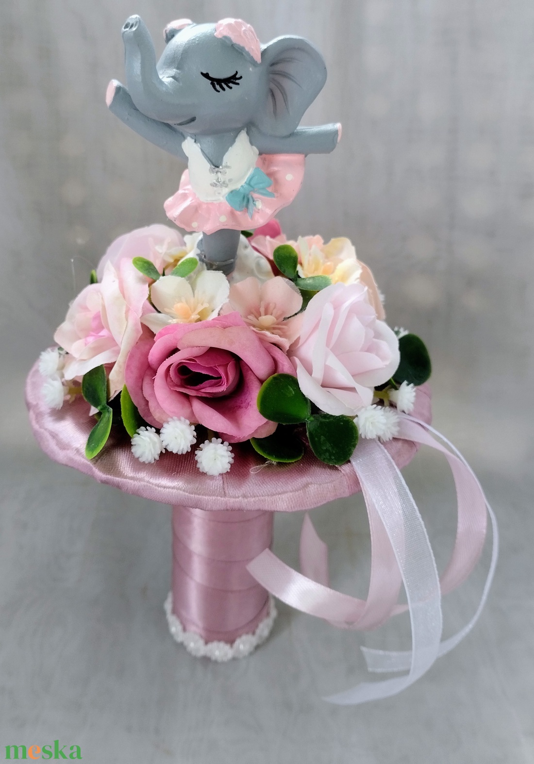 Ovis ballagási csokor elefántos balerinával  - otthon & életmód - virágdekoráció - virágok - virágcsokor - Meska.hu