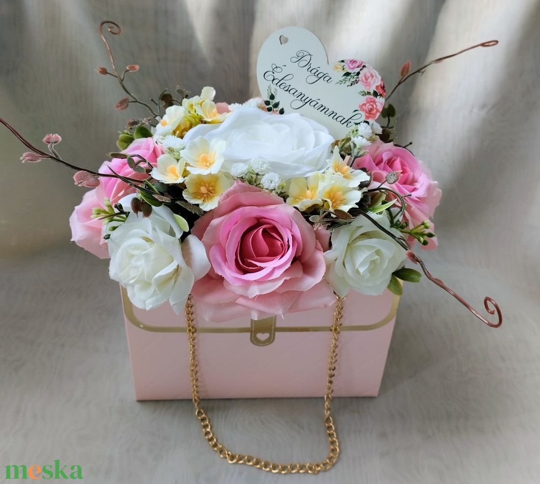 Rózsaszín táskadísz  - otthon & életmód - virágdekoráció - virágok - virágbox - Meska.hu